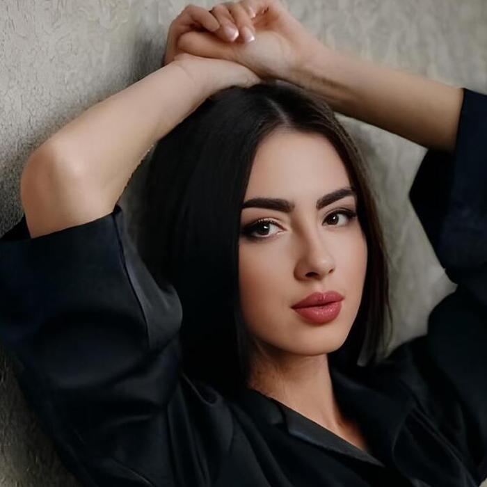 Hot mail order bride Alina, 23 yrs.old from Eastern Europe