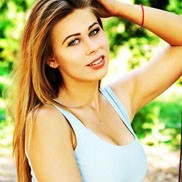 Single girlfriend Arina, 23 yrs.old from Krivoy rog, Ukraine