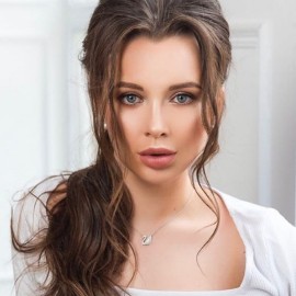 Pretty wife Alina, 33 yrs.old from Kiev, Ukraine