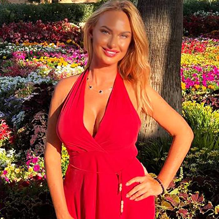 Pretty mail order bride Victoria, 49 yrs.old from Kiev, Ukraine