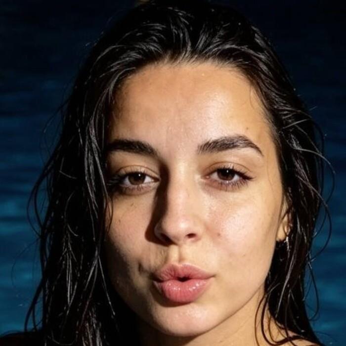 Sexy wife Dariya, 23 yrs.old from Eastern Europe Sexy wife Dariya, 23 yrs.old from Eastern Europe