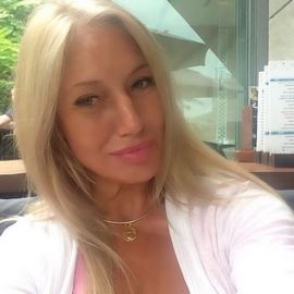 Beautiful mail order bride Oksana, 57 yrs.old from Kiev, Ukraine