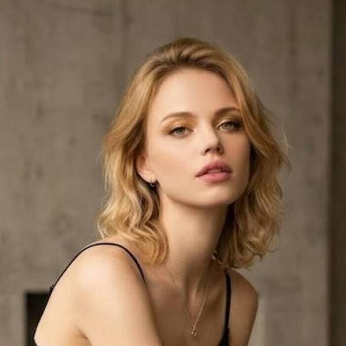 Nice mail order bride Ludmila, 25 yrs.old from Eastern Europe