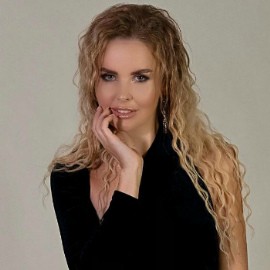 Single miss Elvira, 39 yrs.old from Krivoy Rog, Ukraine