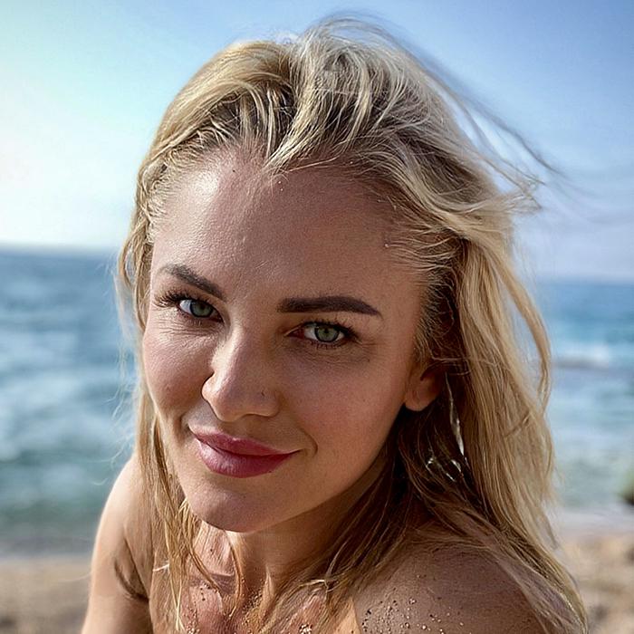 Hot wife Victoria, 48 yrs.old from Oberhousen, Germany