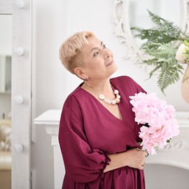 Gorgeous bride Albina, 59 yrs.old from Moscow, Russia