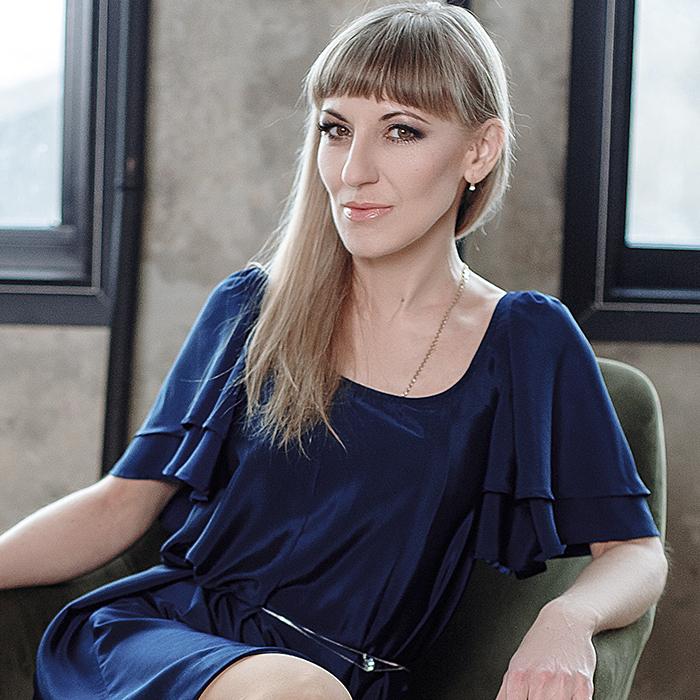 Gorgeous mail order bride Olga, 45 yrs.old from Poltava, Ukraine