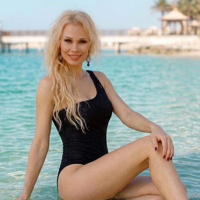 Amazing wife Anna, 37 yrs.old from Kiev, Ukraine