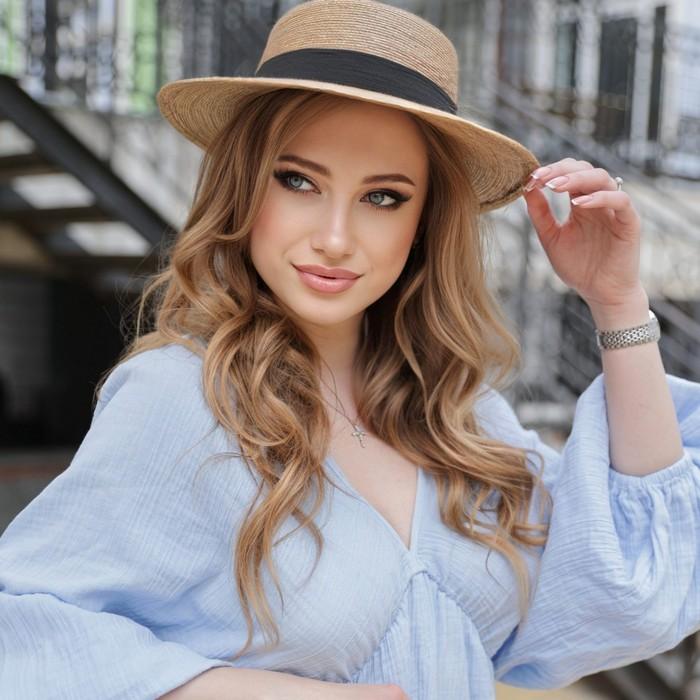 Beautiful girl Tatiana, 21 yrs.old from Kiev, Ukraine