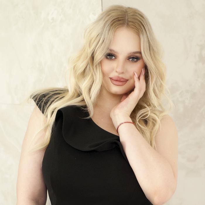 Gorgeous Bride Veronika From Donetsk Ukraine I Want To Break All 