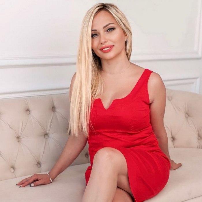 Gorgeous miss Natalya, 39 yrs.old from Kyiv, Ukraine