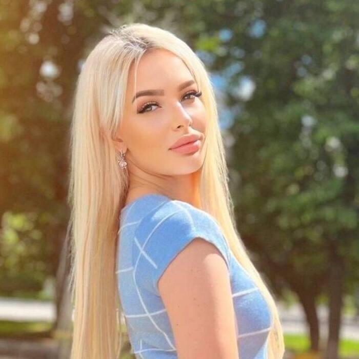 Nice girlfriend Diana, 27 yrs.old from Poltava, Ukraine