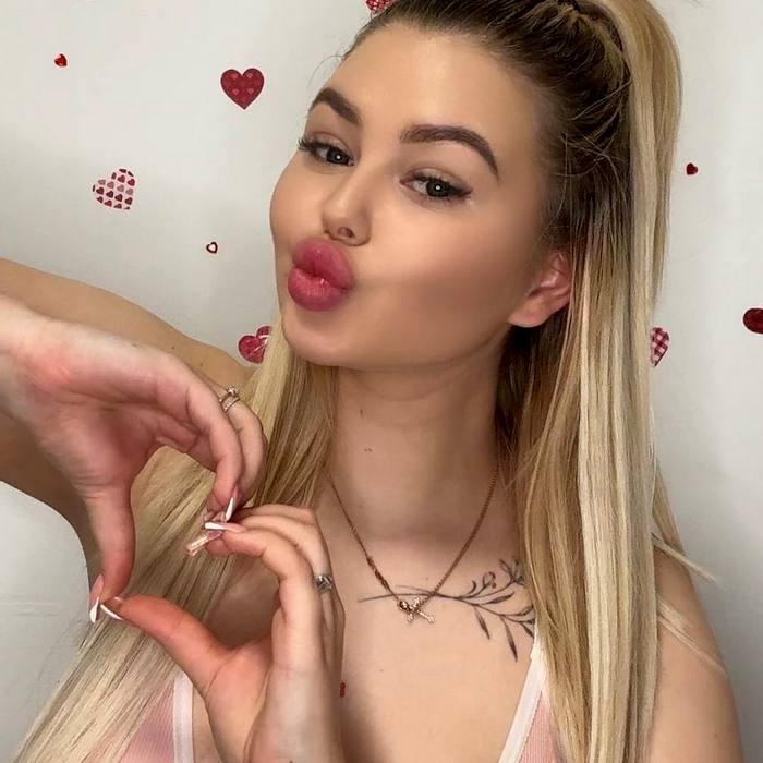 Charming pen pal Oliviya, 21 yrs.old from Dnepr, Ukraine