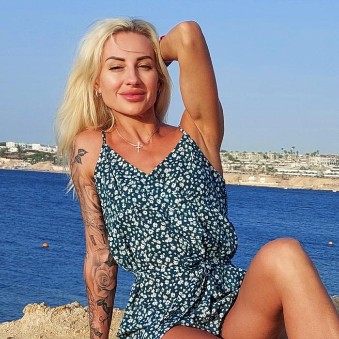 Pretty miss Olga, 45 yrs.old from Sumy, Ukraine