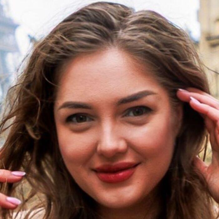 Pretty bride Viktoriia, 25 yrs.old from Bordeaux, France