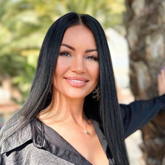 Beautiful woman Elena, 50 yrs.old from Herne, Germany