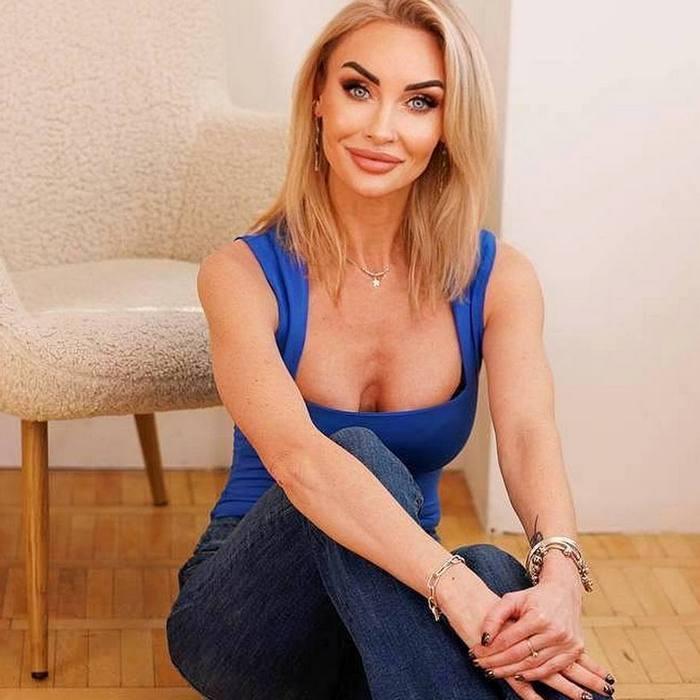 Pretty wife Yuliya, 41 yrs.old from Ivano- Frankovsk, Ukraine