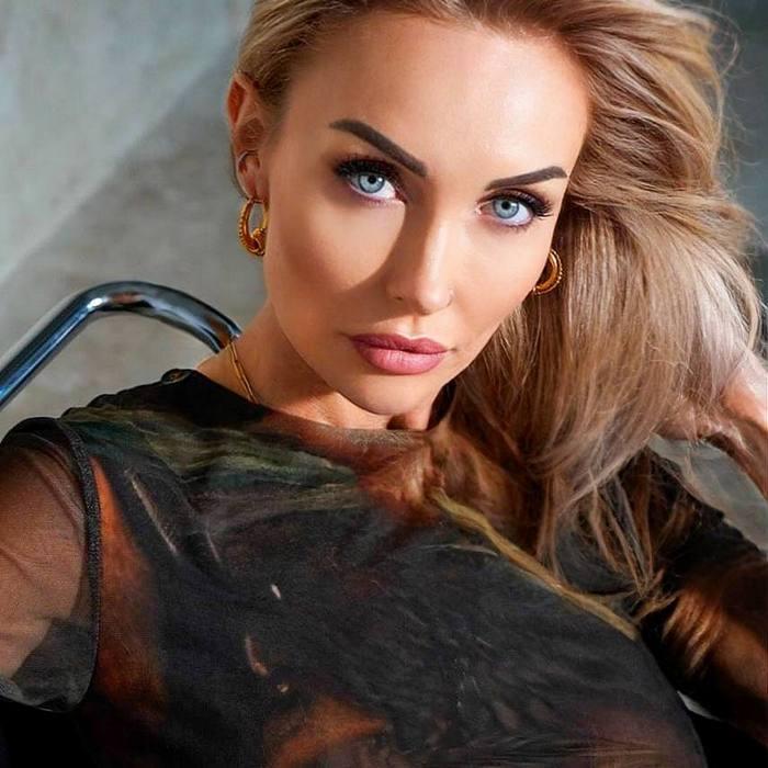 Nice mail order bride Yuliya, 41 yrs.old from Ivano- Frankovsk, Ukraine