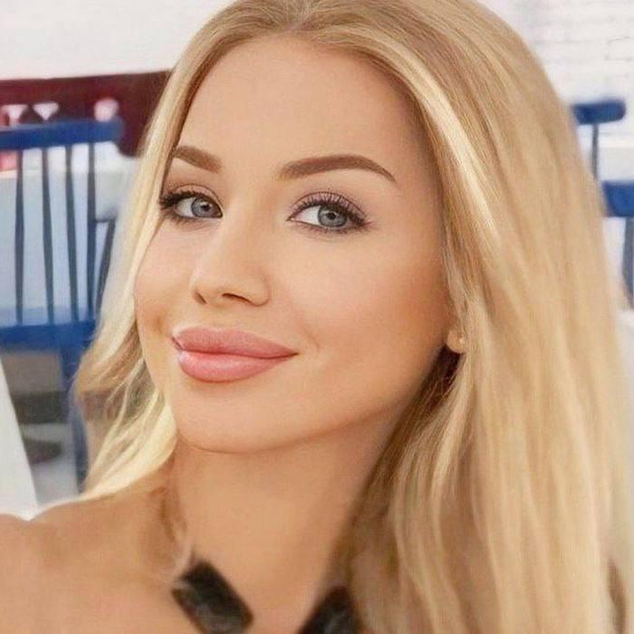 Sexy girlfriend Oksana, 44 yrs.old from Kyiv, Ukraine