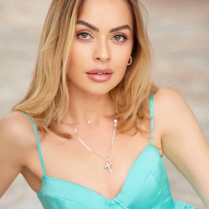 Beautiful bride Alina, 32 yrs.old from Odessa, Ukraine