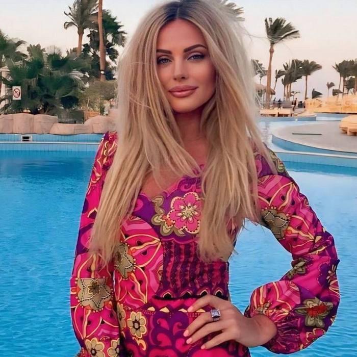 Pretty mail order bride Elena, 50 yrs.old from Kyiv, Ukraine