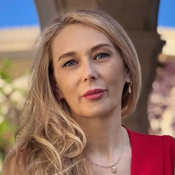 Nice lady Olga, 53 yrs.old from Eastern Europe