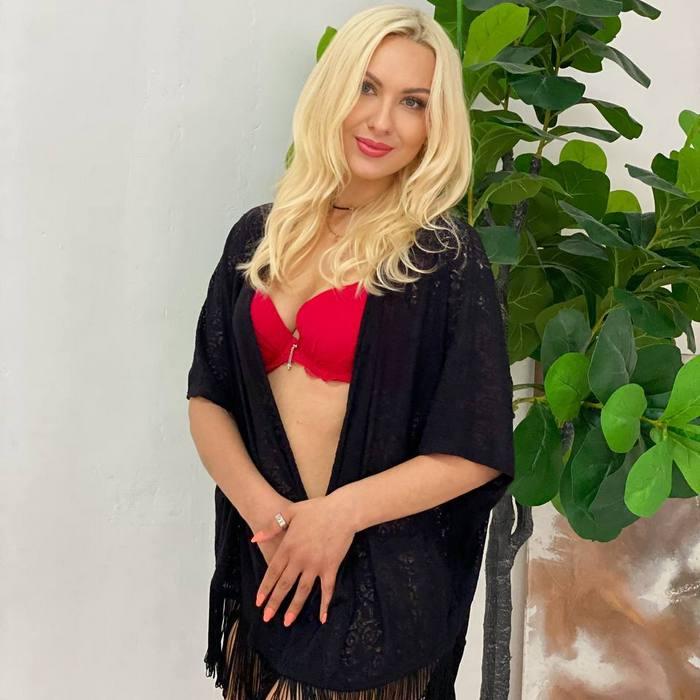 Hot bride Kateryna, 40 yrs.old from Kyiv, Ukraine