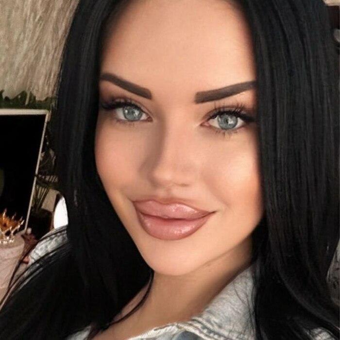 Gorgeous bride Marina, 29 yrs.old from Horishniy Plavn, Ukraine