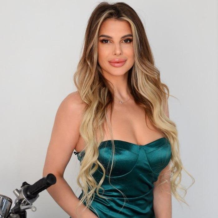 Single mail order bride Maria, 33 yrs.old from Kyiv, Ukraine