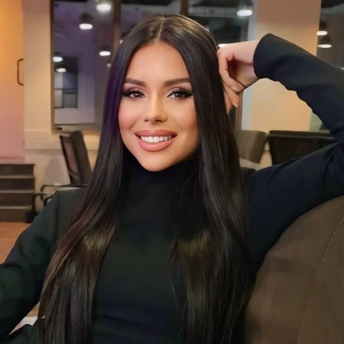 Amazing wife Oksana, 34 yrs.old from Zaporozhye, Ukraine