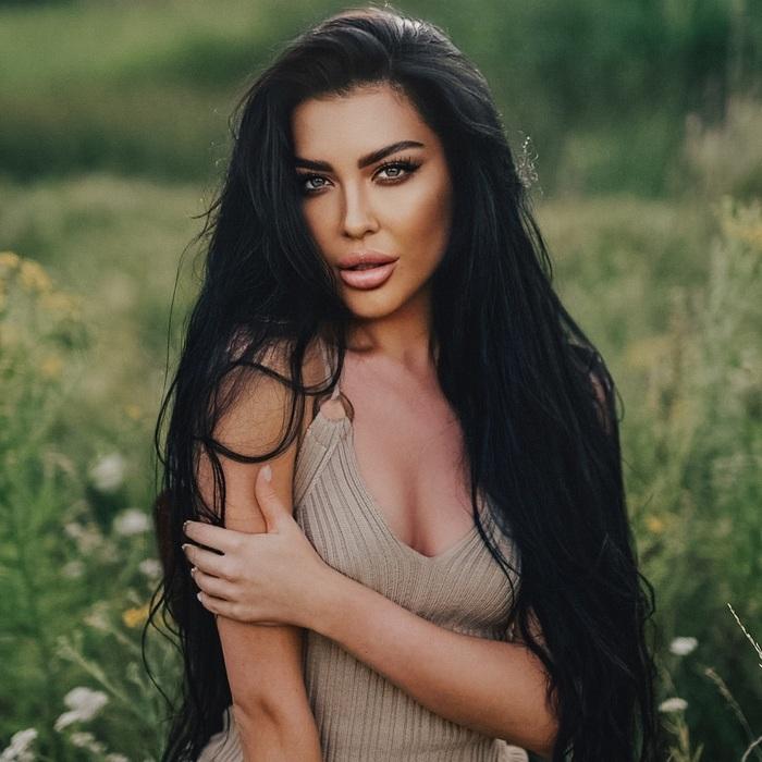 Charming miss Oksana, 28 yrs.old from Rome, Italy Charming miss Oksana, 28 yrs.old from Rome, Italy