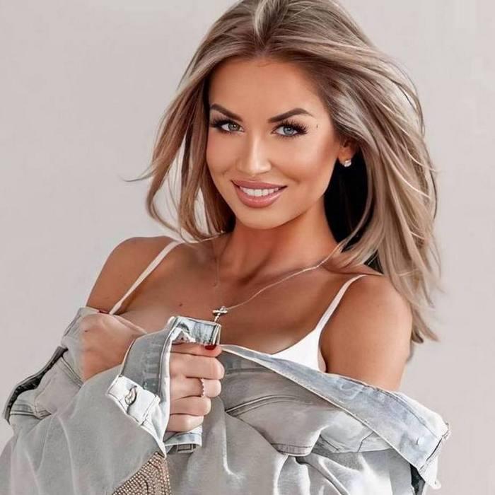 Amazing wife Ekaterina, 42 yrs.old from Vyshgorod, Ukraine