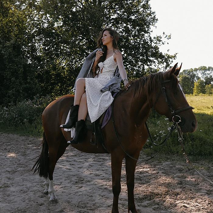 Nice girl Yuliya, 37 yrs.old from Eastern Europe Nice girl Yuliya, 37 yrs.old from Eastern Europe