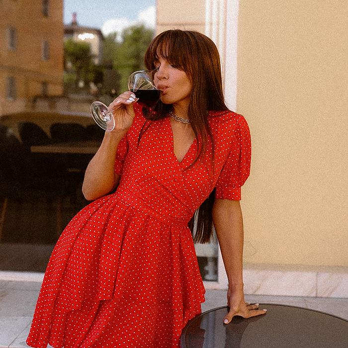 Sexy bride Yuliya, 37 yrs.old from Eastern Europe Sexy bride Yuliya, 37 yrs.old from Eastern Europe