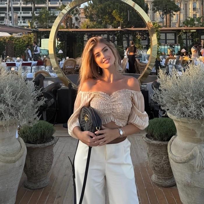 Pretty wife Olga, 34 yrs.old from Prague, Czech Republic