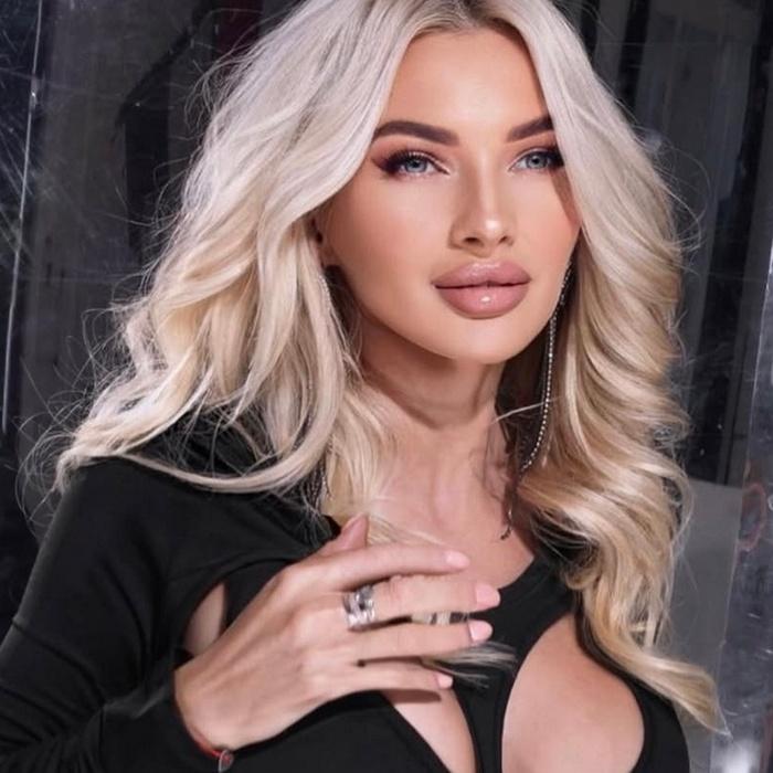 Nice mail order bride Ilona, 39 yrs.old from Lviv, Ukraine