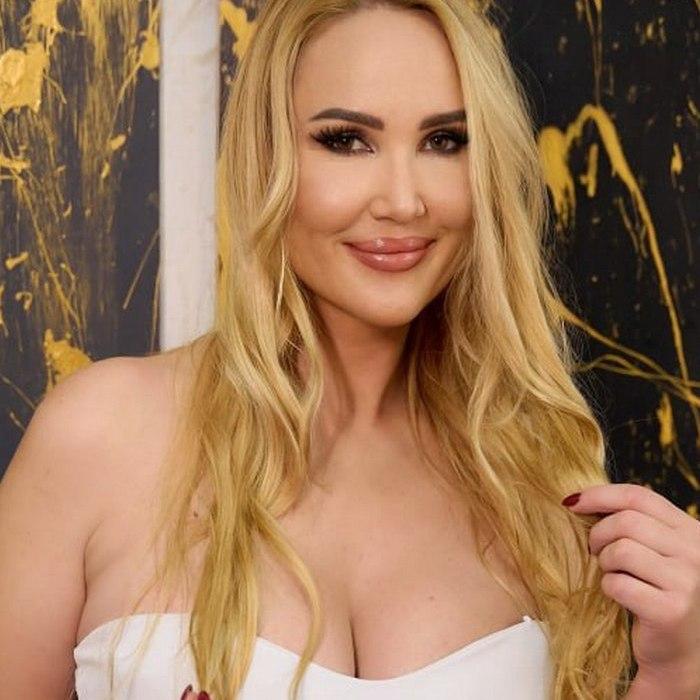 Beautiful girlfriend Maria, 37 yrs.old from Kyiv, Ukraine