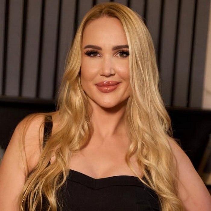 Pretty pen pal Maria, 37 yrs.old from Kyiv, Ukraine