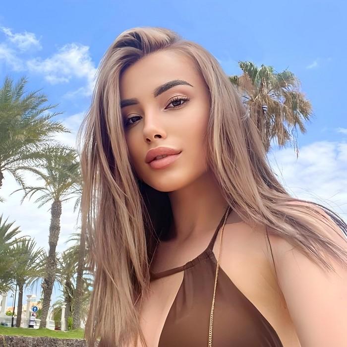 Gorgeous pen pal Ilona, 24 yrs.old from Kiev, Ukraine