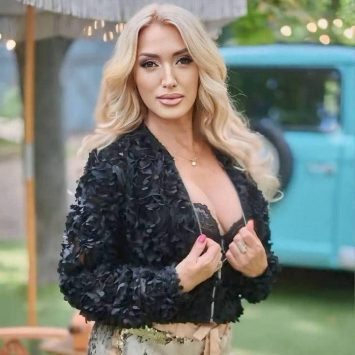 Hot pen pal Ludmila, 58 yrs.old from Kyiv, Ukraine Hot pen pal Ludmila, 58 yrs.old from Kyiv, Ukraine