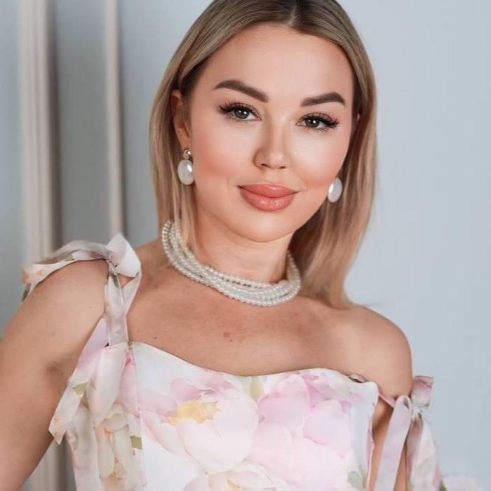 Nice wife Tetiana, 49 yrs.old from Kyiv, Ukraine