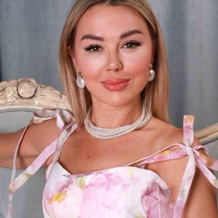 Nice miss Tetiana, 49 yrs.old from Kyiv, Ukraine