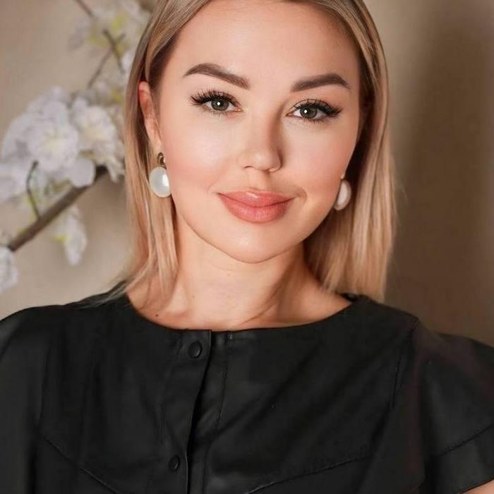 Gorgeous girlfriend Tetiana, 49 yrs.old from Kyiv, Ukraine