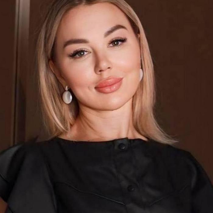 Gorgeous lady Tetiana, 49 yrs.old from Kyiv, Ukraine
