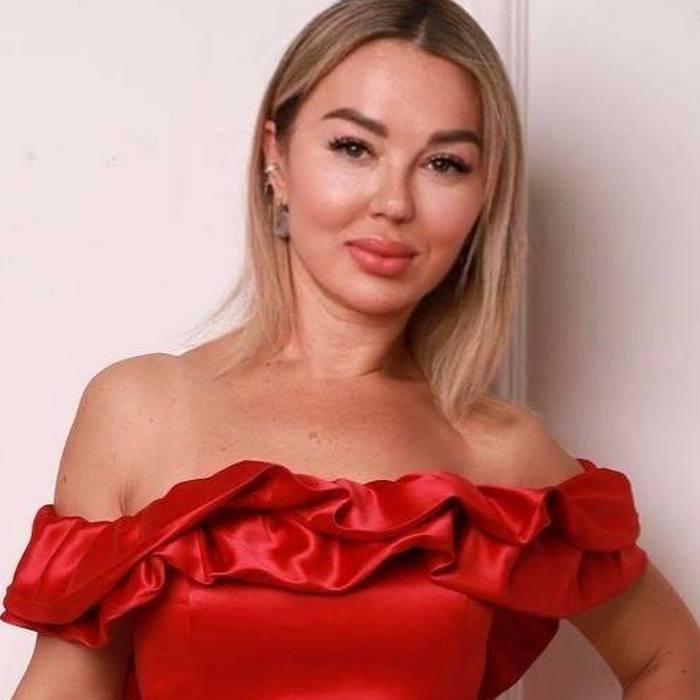 Charming miss Tetiana, 49 yrs.old from Kyiv, Ukraine