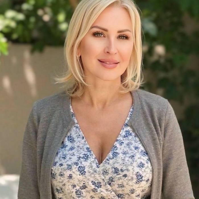 Sexy lady Eva, 50 yrs.old from Lvov, Ukraine