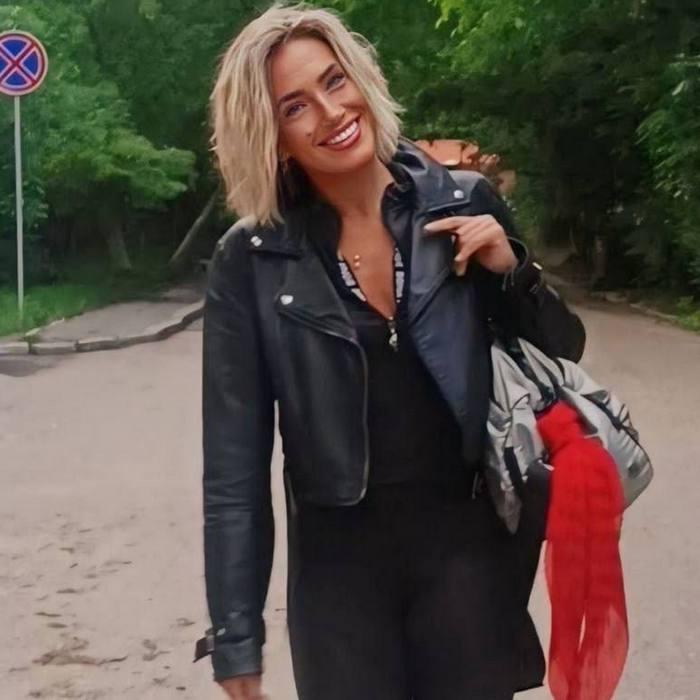 Single girlfriend Vera, 53 yrs.old from Odessa, Ukraine