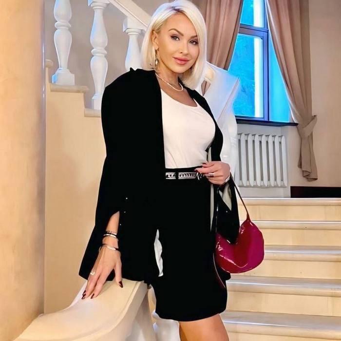 Sexy miss Yuliya, 47 yrs.old from Catanzaro, Italy