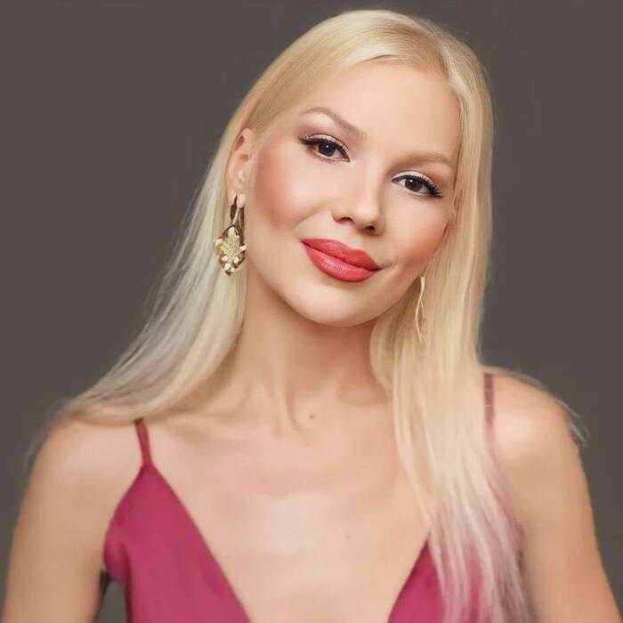 Gorgeous bride Tatiana, 47 yrs.old from Odessa, Ukraine