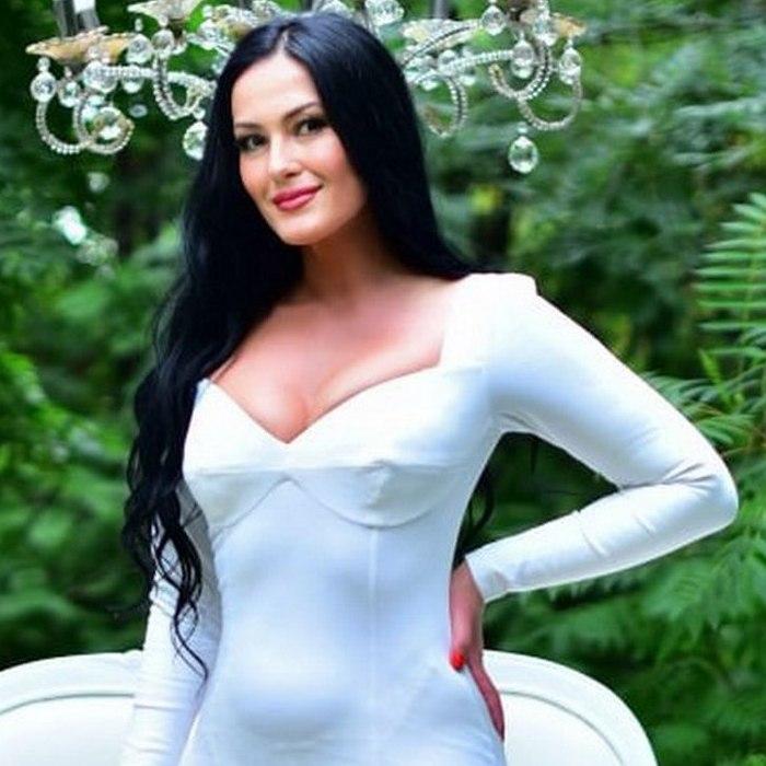 Charming miss Larysa, 47 yrs.old from Kyiv, Ukraine